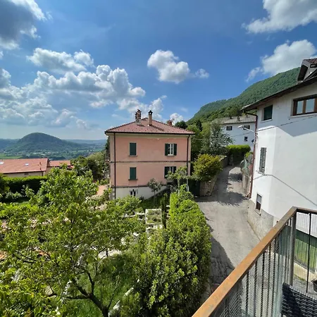 Ca Ai Monti アパート